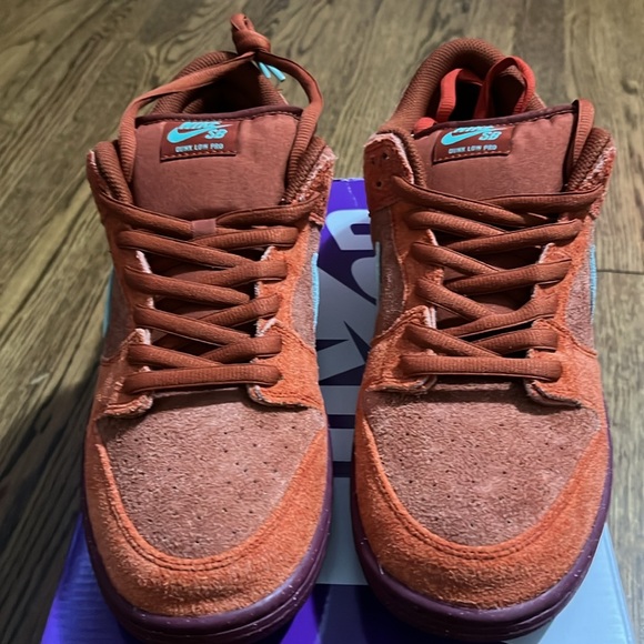 Men’s Nike SB Dunk Low - Picture 3 of 7